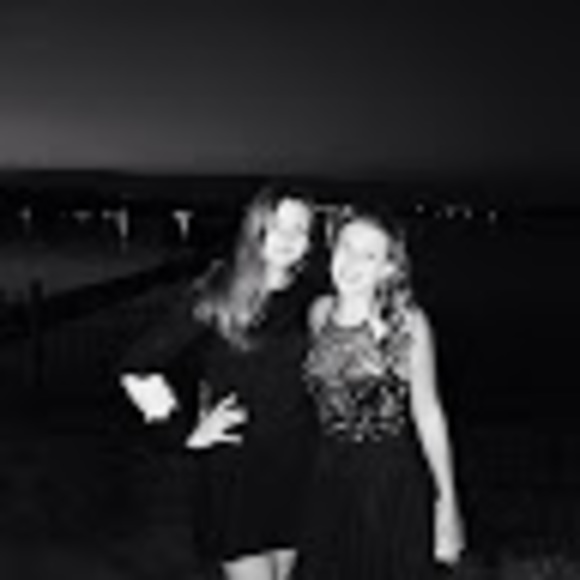 Meet your Posher, Catherine - Picture 1 of 1